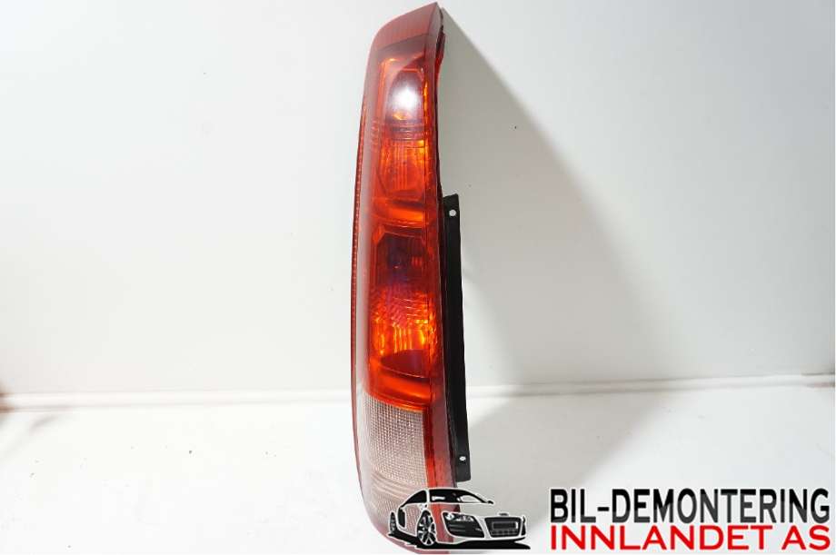 Baklykt venstre til Nissan X-Trail, 2002-2007 (T30) (T30) (NISSAN|26555EQ025)