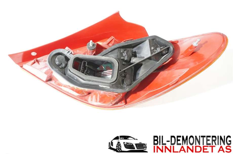Baklykt venstre til Peugeot 207 2006-2012  (PEUGEOT|6350 Y7||9649986680-02)