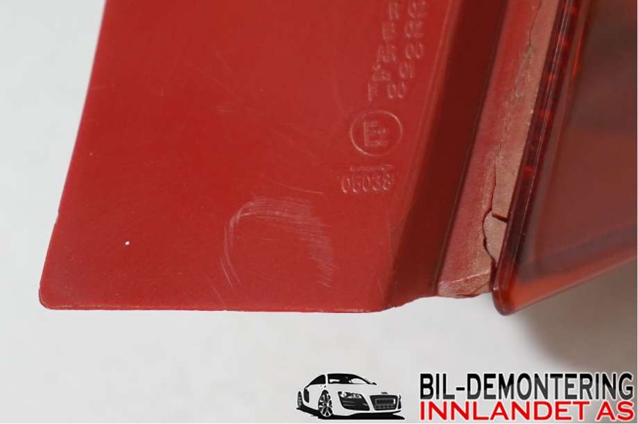 Baklykt høyre til Peugeot 207 2006-2012  (PEUGEOT|6351 Y7|)
