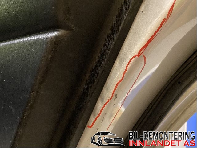 Dør høyre bak til Toyota Prius +7 2012-2020 (Type III) (stasjonsvogn) (stasjonsvogn) (TOYOTA|6700347180|)