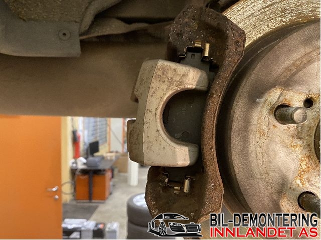 Bremsecaliper høyre bak til Toyota Prius +7, 2012-2020 (Type III) (stasjonsvogn) (stasjonsvogn) (TOYOTA|4783047060)
