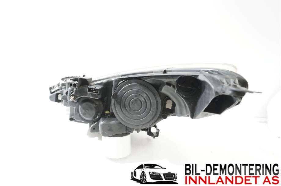 Frontlykt høyre halogen til Peugeot 207 2006-2012  (PEUGEOT|6206 95|)