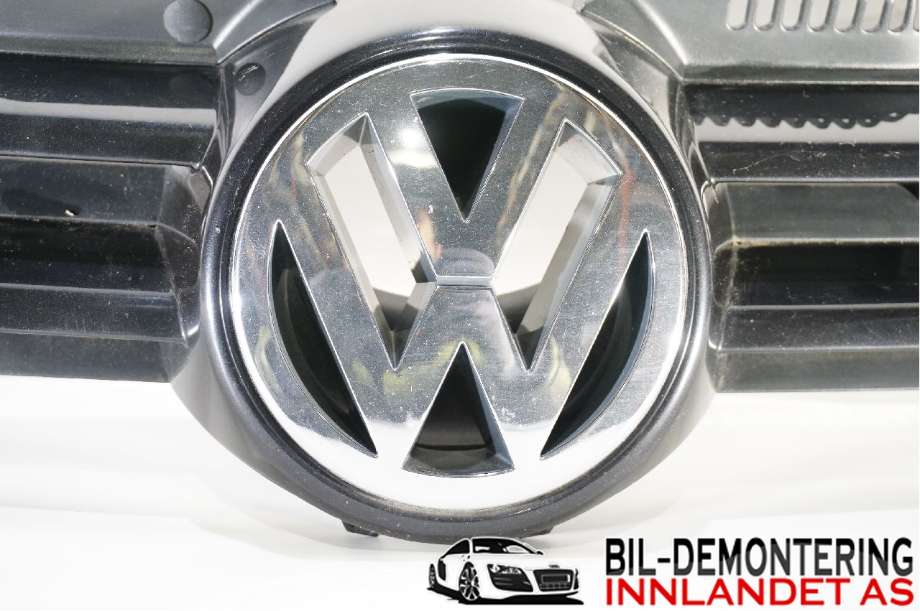 Grill til VW Golf V, Combi 2003-2008  (VOLKSWAGEN|1K0 853 651 A|)