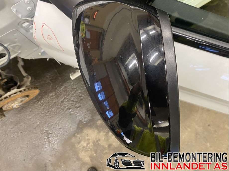 Speil venstre til Peugeot 208 2019-->> (Type II)  (PEUGEOT|98 260 233 XT|)