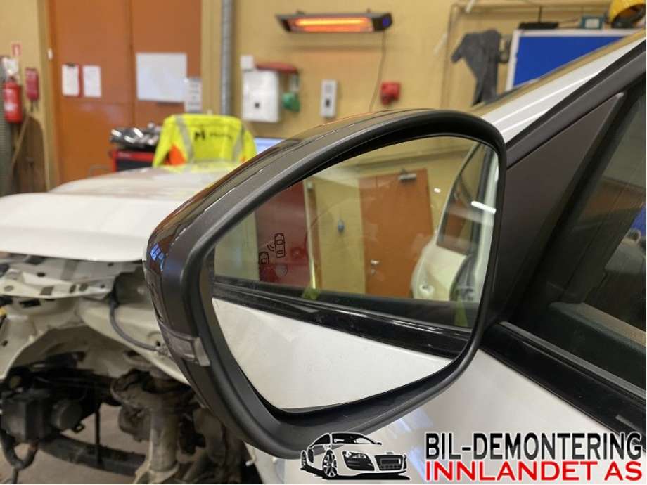 Speil høyre til Peugeot 208 2019-->> (Type II)  (PEUGEOT|98 260 176 XT|)