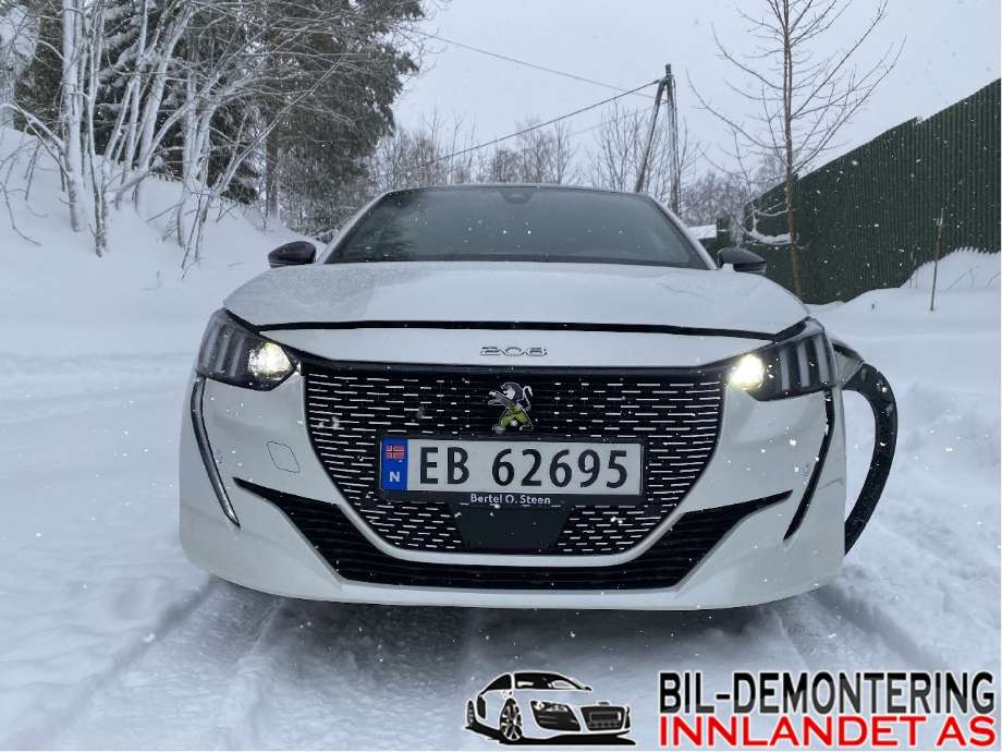 Radiator (automat gir) til Peugeot 208, 2019-->> (Type II)  (PEUGEOT|98 269 468 80)