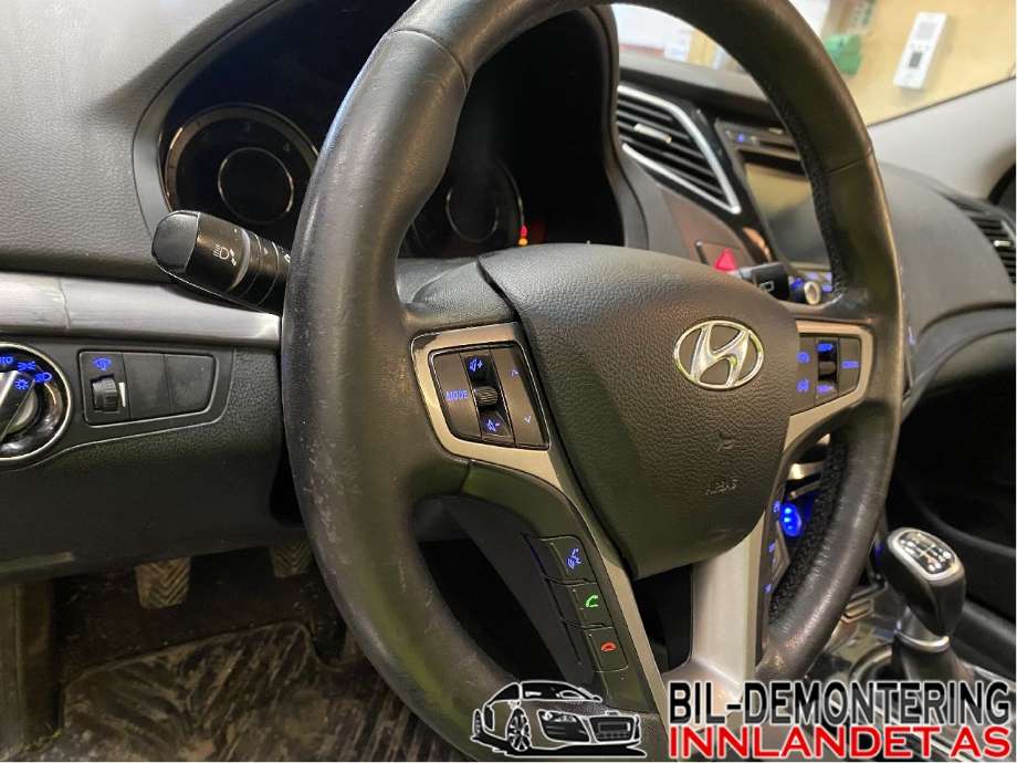 Ratt til Hyundai i40 2012-2017  (HYUNDAI|56100 3Z335RY|)