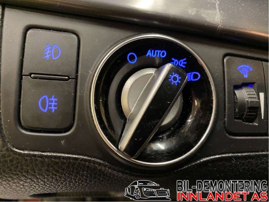 Bryter diverse til Hyundai i40, 2012-2017  (HYUNDAI|93300 3Z050RY)