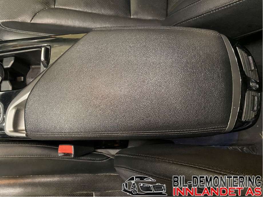 Sete armlene lokk til Hyundai i40, 2012-2017  (HYUNDAI|84660 3Z000RY)