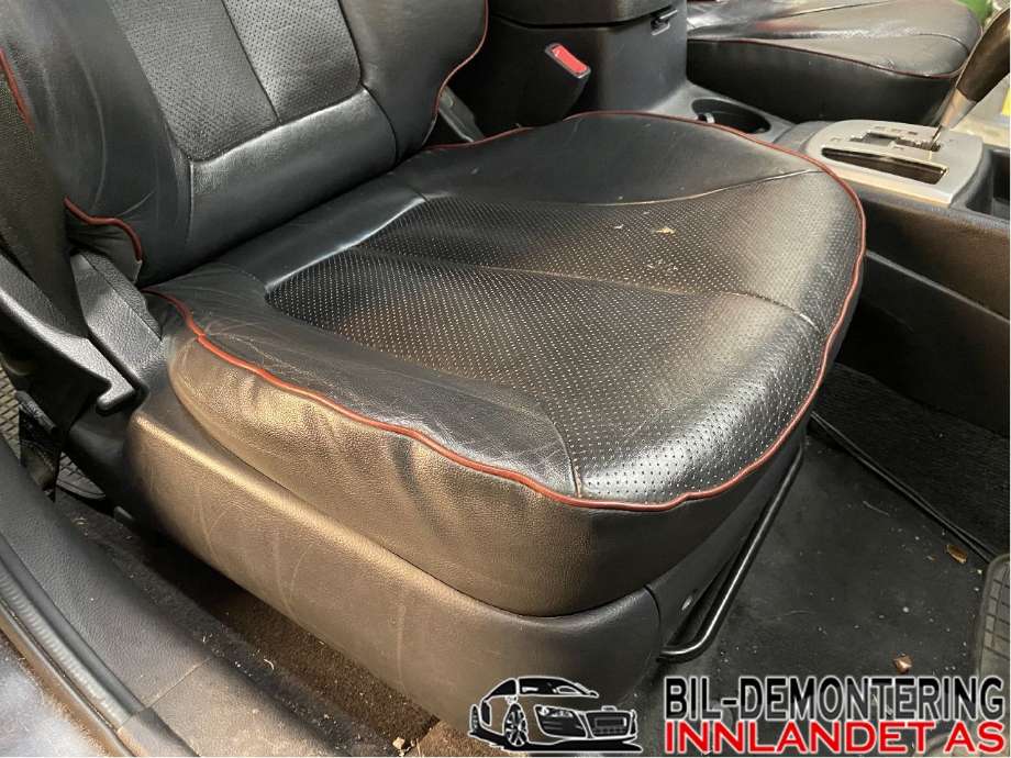 Sete foran høyre til Hyundai Santa Fe 2006-2009 (Type II, Fase 1)  (HYUNDAI|88500 2B180WK|)
