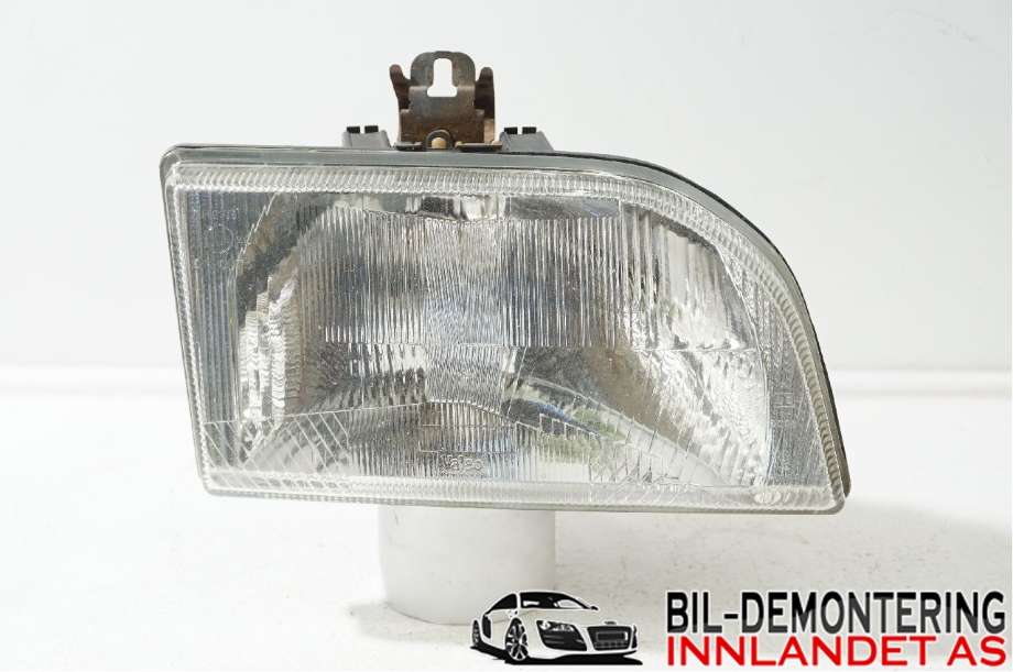 Frontlykt høyre halogen til Ford Courier, 1991-2002 (FORD|97FX-13005-DA)