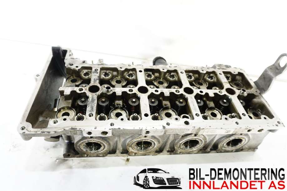 Toppdeksel, sylindertopp til BMW 3-Serie 2005-2011 (E90/E91/E92/E93) (E90/E91/E92/E93) (11 12 7 810 463|)