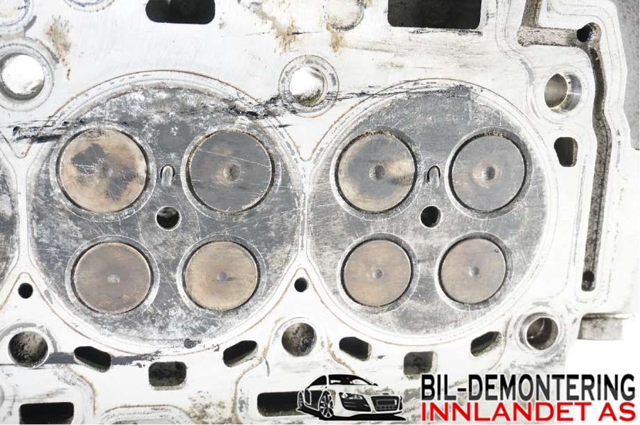 Toppdeksel, sylindertopp til BMW 3-Serie 2005-2011 (E90/E91/E92/E93) (E90/E91/E92/E93) (11 12 7 810 463|)