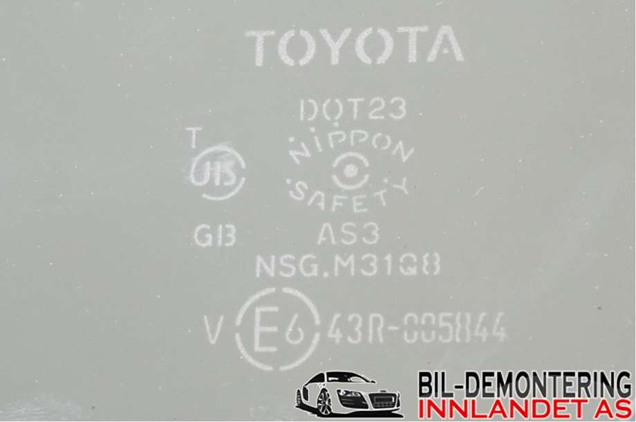 Diverse deler til Toyota Urban Cruiser 2009-2014  (TOYOTA|6812352180||6818852090)