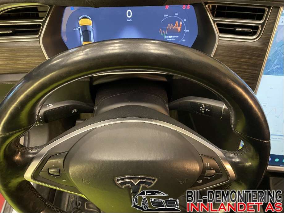 Ratt til Tesla Model S 2013-2016 (Fase 1)  (TESLA|1036774-00-D|)
