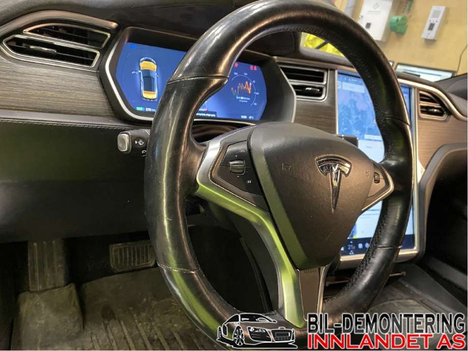 Ratt til Tesla Model S 2013-2016 (Fase 1)  (TESLA|1036774-00-D|)