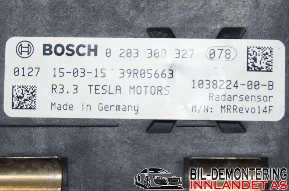 Sensor radar til Tesla Model S 2013-2016 (Fase 1)  (TESLA|1057551-00-B|)