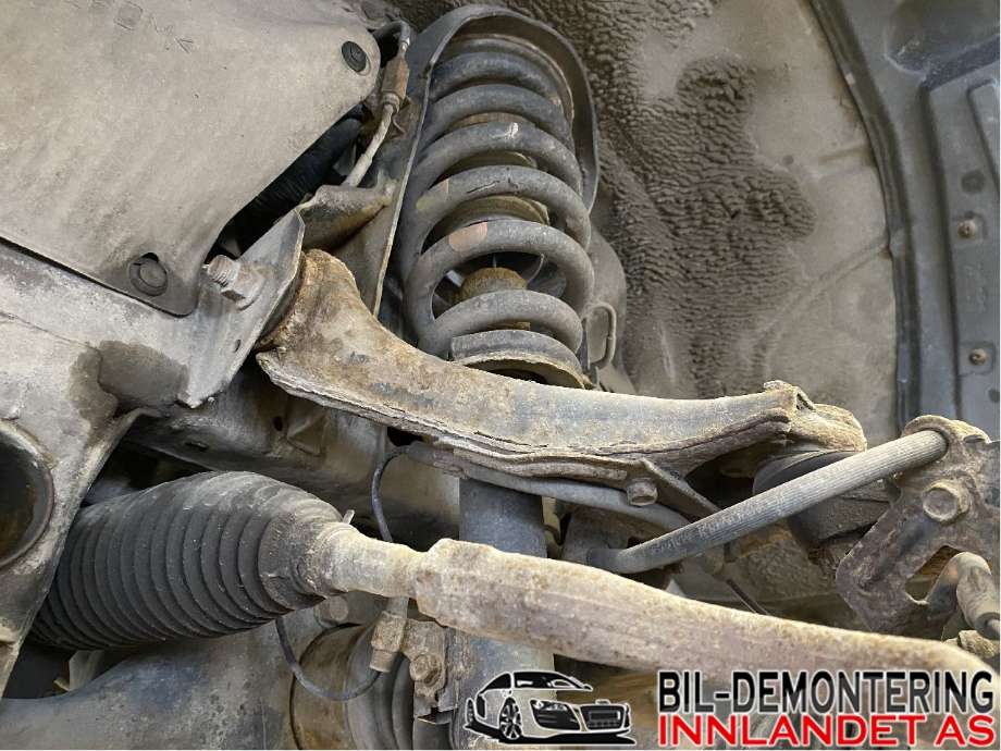 Fjærbein venstre foran til Mitsubishi L200 2006-2015 (Type IV)  (MITSUBISHI|MR992321|)