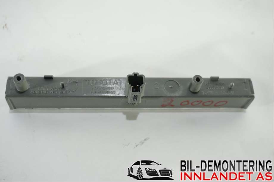 Baklykt bremselys bakrute til Toyota Yaris 2009-2011 (Type II, Fase 2)  (TOYOTA|8157005100||81570-05100)