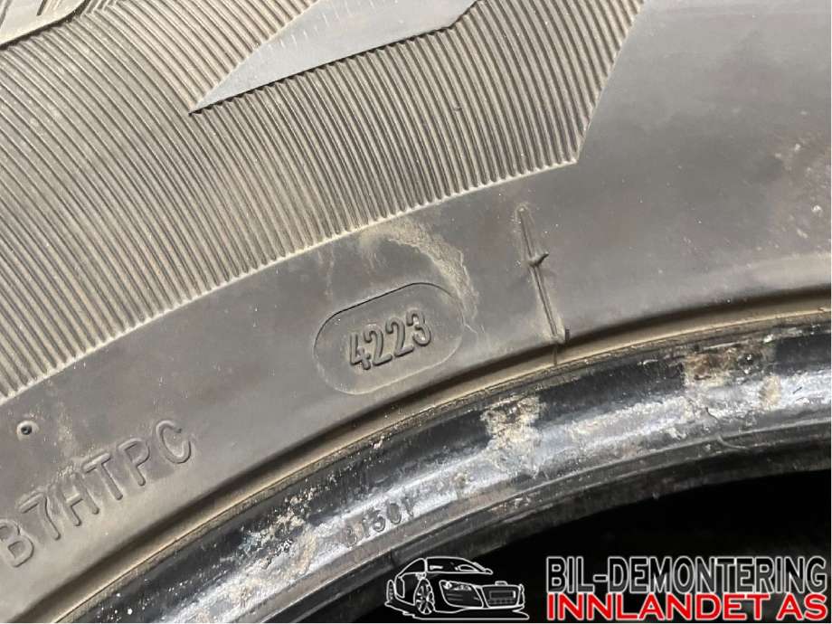 Dekk til Mitsubishi L200 2006-2015 (Type IV)  (MITSUBISHI||265/65R17)