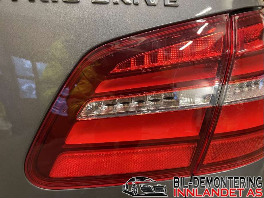 Baklykt høyre indre til Mercedes B-Klasse, 2011-2018 (W246) (W246) (MERCEDES|A 246 906 92 00)