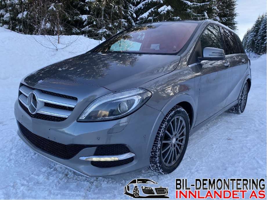 Aircondition radiator til Mercedes B-Klasse, 2011-2018 (W246) (W246) (MERCEDES|A 246 500 00 54)