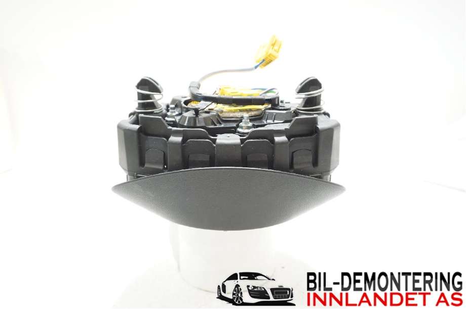 Airbag rattpute til Mercedes B-Klasse 2011-2018 (W246) (W246) (MERCEDES|A 000 860 07 00|)