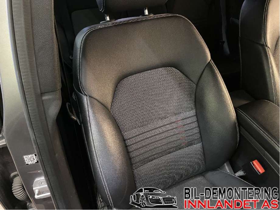 Sete foran høyre til Mercedes B-Klasse 2011-2018 (W246) (W246) (MERCEDES|A 000 910 64 02|)