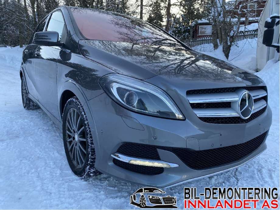 Styreenhet parkering til Mercedes B-Klasse, 2011-2018 (W246) (W246) (MERCEDES|A 246 900 43 12)