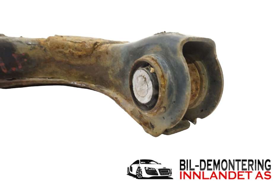 Bærebru høyre foran nedre til Toyota Hiace 2007-2012 (Fase 3)  (TOYOTA|4806826110|)
