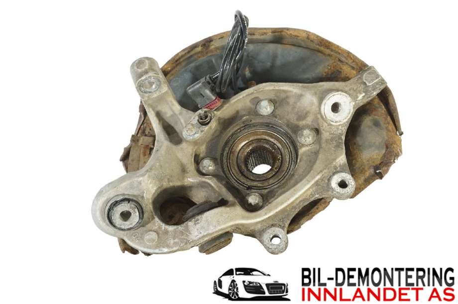 Hjulspindel høyre bak til Mercedes C-Klasse 2007-2011 (Fase 1) (W204) (W204) (MERCEDES|A 204 350 32 08|A 204 350 04 41|)