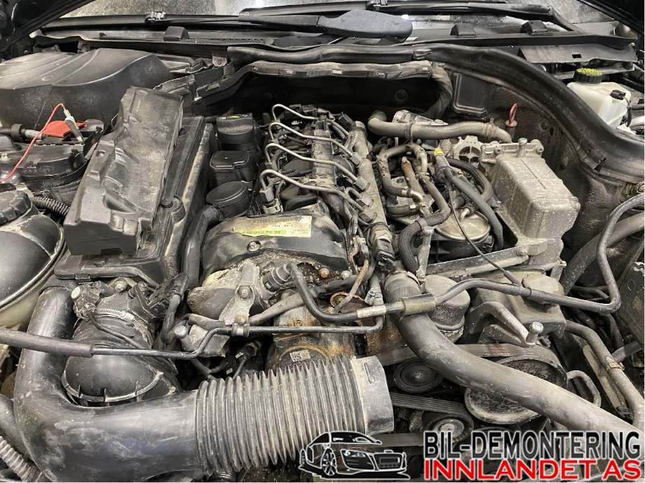 Servo pumpe mekanisk til Mercedes C-Klasse, 2007-2011 (Fase 1) (W204) (W204) (MERCEDES|A 004 466 70 01)