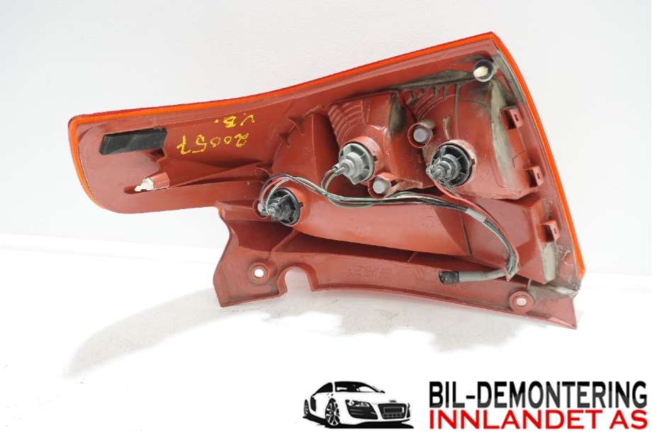Baklykt venstre til Suzuki Swift 2005-2010  (SUZUKI|35670-63J00|)