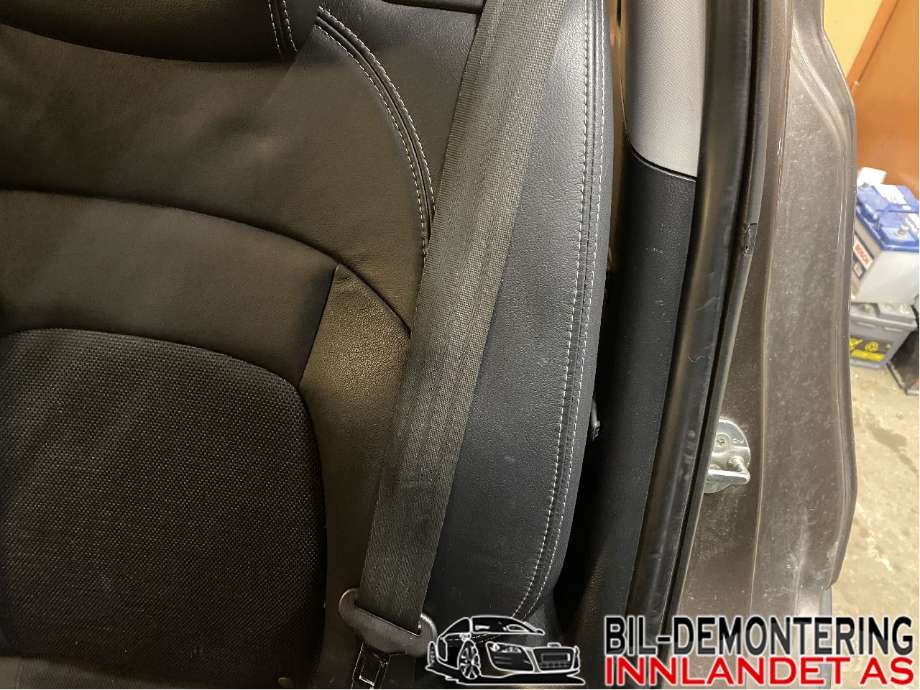 Sikkerhetsbelte bak venstre til Kia Sportage, 2010-2016 (Type III)  (KIA|89810 3U200ED)