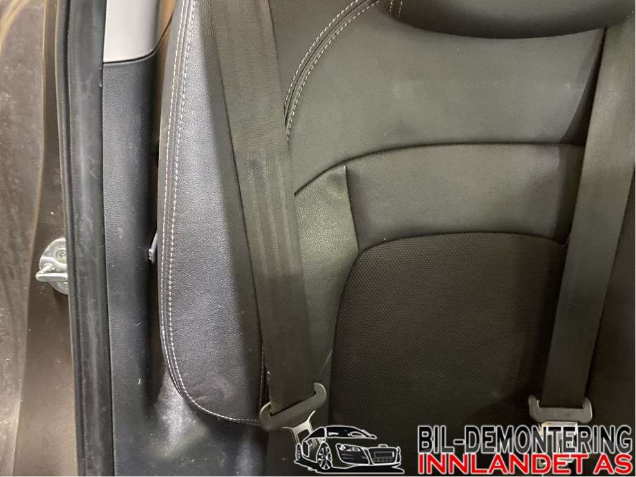 Sikkerhetsbelte bak høyre til Kia Sportage, 2010-2016 (Type III)  (KIA|89820 3U200ED)