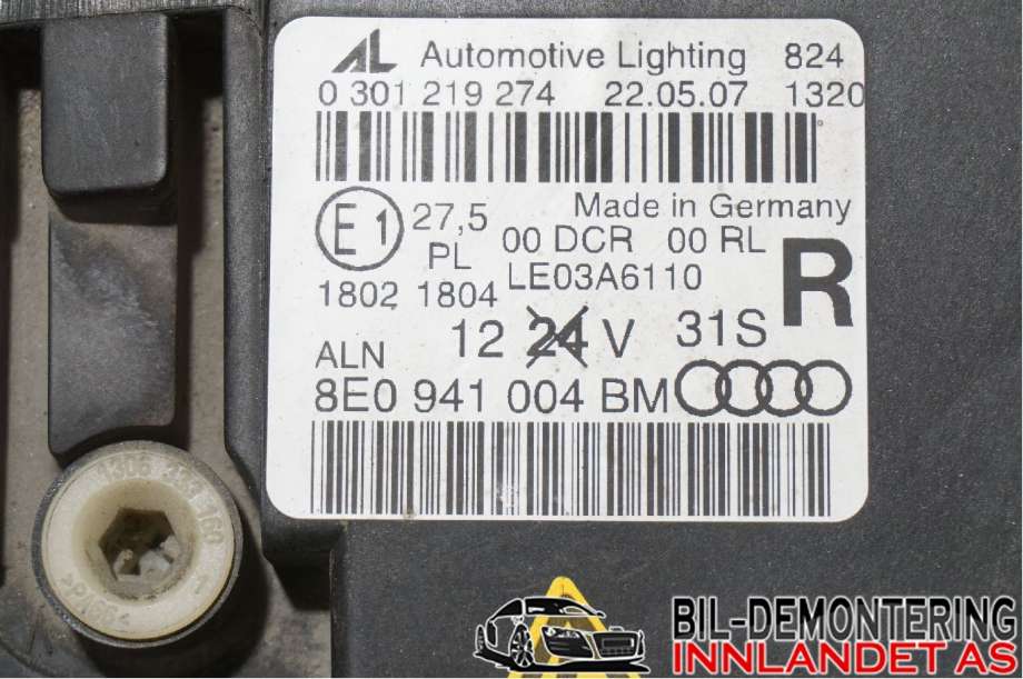 Frontlykt høyre halogen til Audi A4 2004-2008 (Type III) (B7) (B7) (AUDI|8E0 941 030 AS||8E0 941 004 BM)