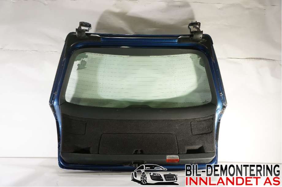 Bakluke til Audi A4 2004-2008 (Type III) (B7) (B7) (AUDI|8E9827023R|)