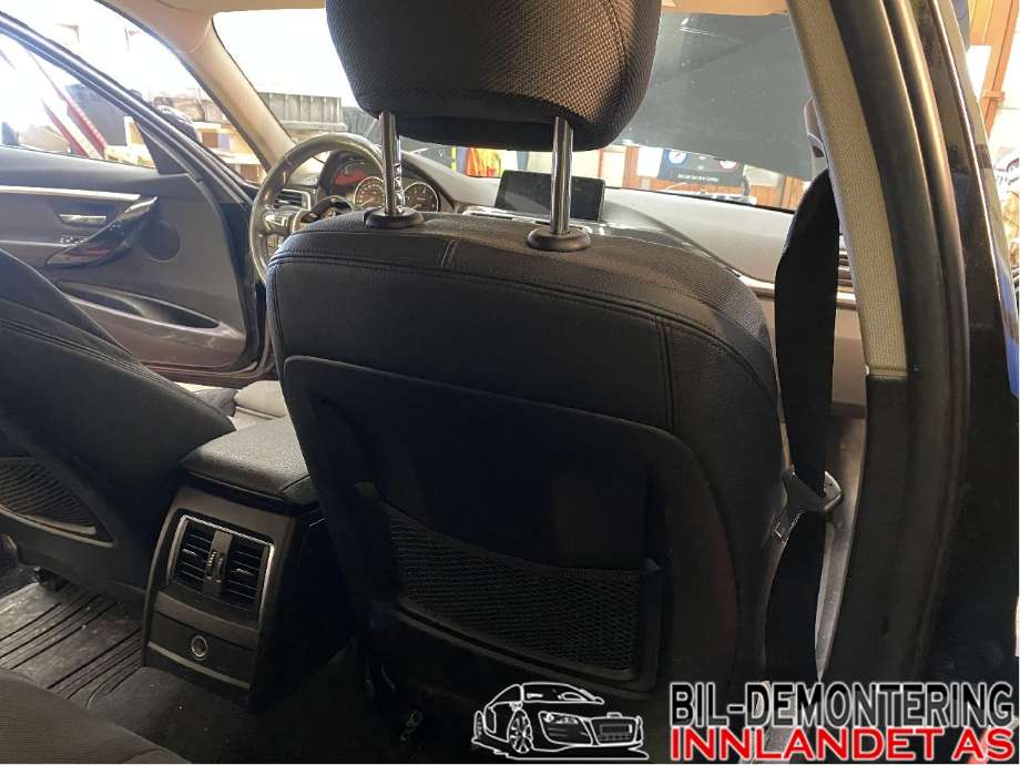 Sete foran høyre til BMW 3-Serie 2012-2018 (F30/F31/F34) (F30/F31/F34) (BMW|52 10 7 243 526|)