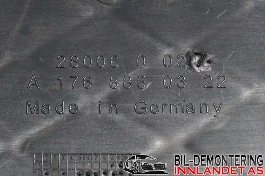 Diverse deler til Mercedes A-Klasse 2012-2018 (W176) (W176) (MERCEDES BENZ|A 176 885 03 22|)