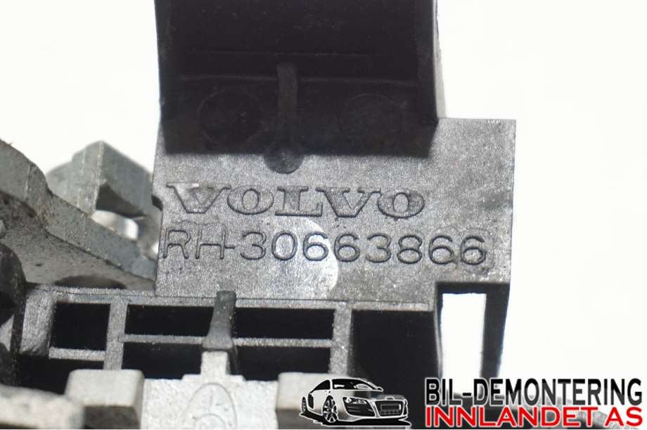 Dørhåndtak utv høyre foran til Volvo V50 2004-2007 (Fase 1)  (VOLVO|30663626|)