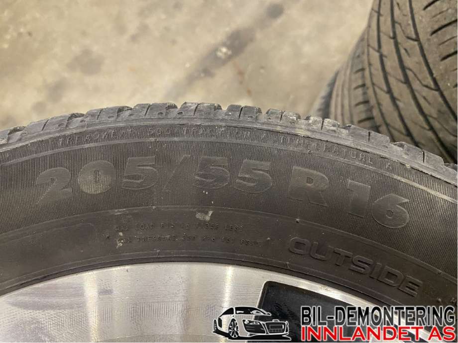 Felgsett aluminium til VW e-Golf 2017-2020 (Fase 2)  (VOLKSWAGEN|6.5JX16H2 ET46|205/55R16|NOKIAN)