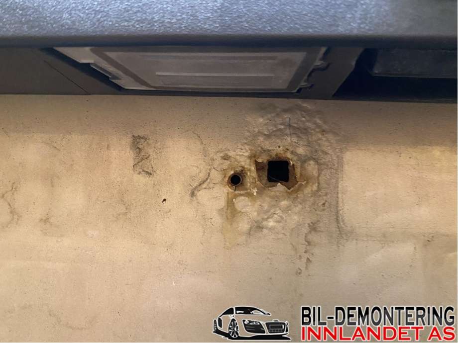 Bakluke til Jeep Patriot 2007-2010  (JEEP|68279277AA|5054349AD|)