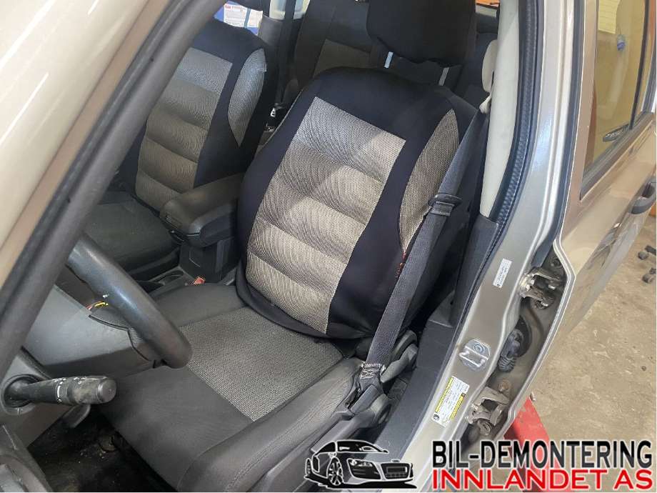 Sete foran venstre til Jeep Patriot, 2007-2010  (JEEP|4610 173AA)