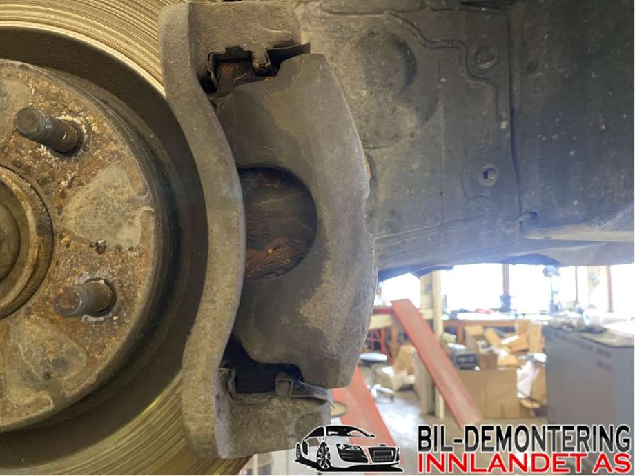 Bremsecaliper venstre foran til Nissan X-Trail, 2007-2014 (T31) (T31) (NISSAN|41001JD00A)