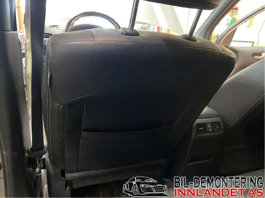 Sete foran venstre til Nissan X-Trail 2007-2014 (T31) (T31) (NISSAN|871513UH6A|871513UH7A|)