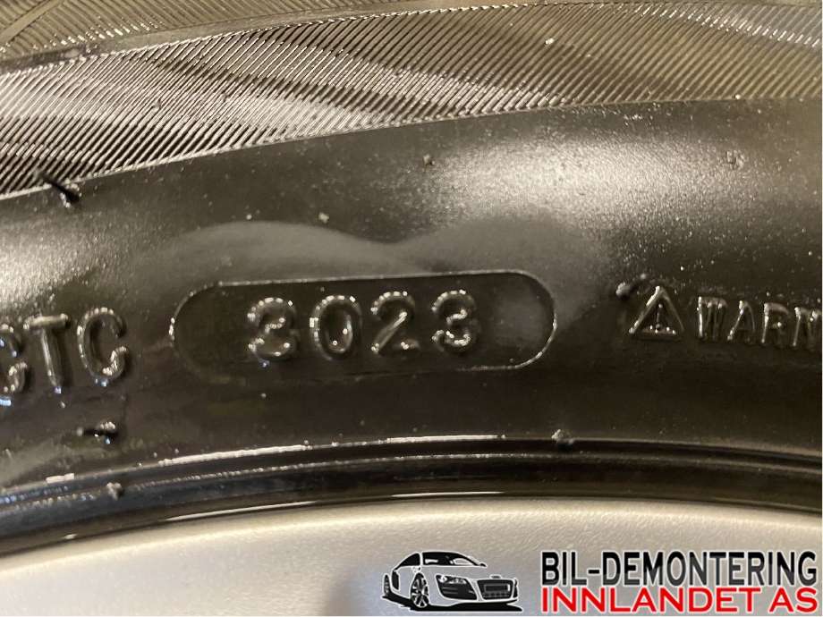 Felgsett aluminium til Nissan X-Trail 2007-2014 (T31) (T31) (NISSAN|18X7J ET40|225/55R18|)