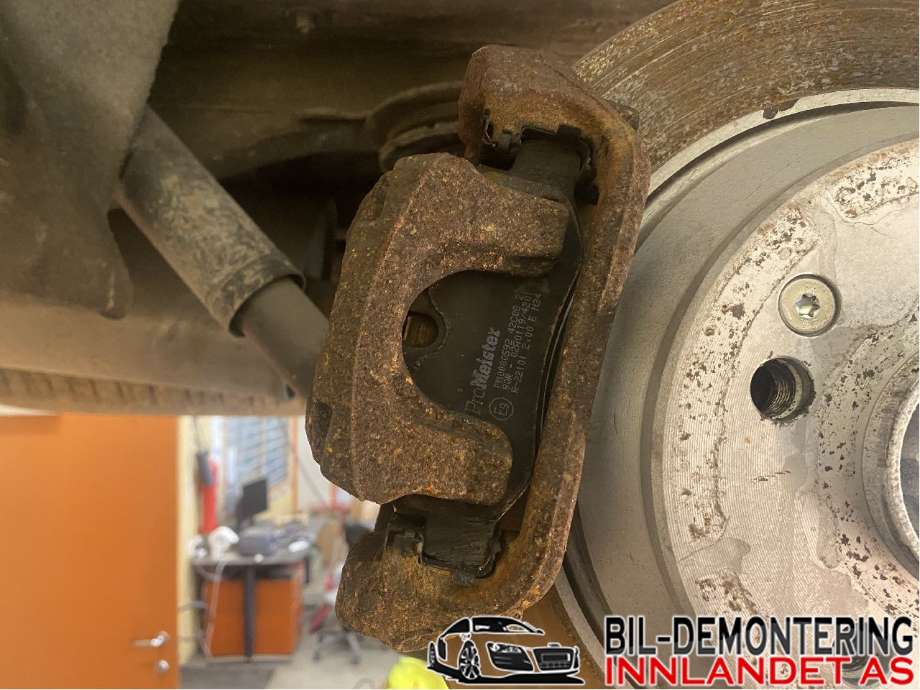 Bremsecaliper høyre bak til Mercedes Vito, 2014-->> (W447) (W447) (MERCEDES|A 447 420 07 83)