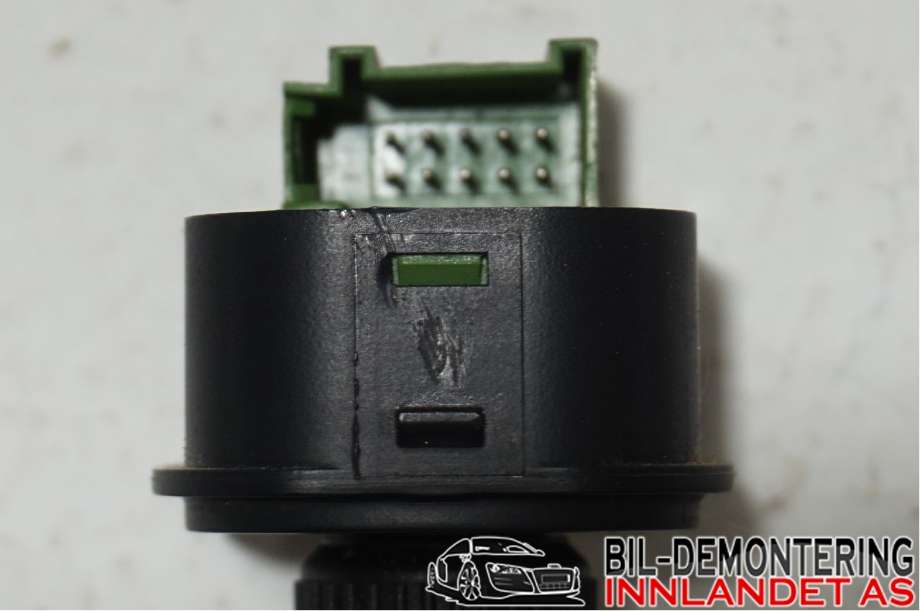 Bryter speil til VW Amarok 2010-2016 (Type I, Fase 1)  (VOLKSWAGEN|2H0 959 565|)