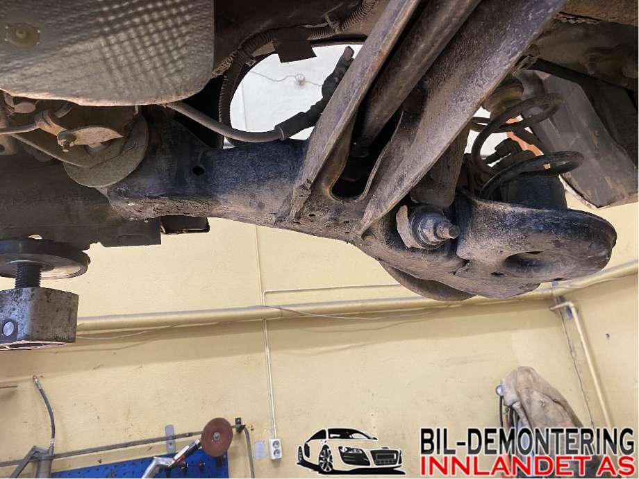Bakaksel til Citroën Berlingo 2019-->> (Type III) (CITROEN|98 226 498 80|)