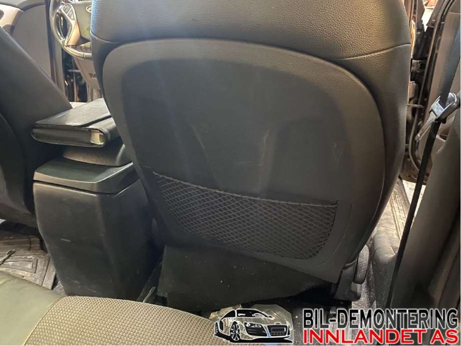 Sete foran høyre til Hyundai i30 2012-2017 (Type II) (HYUNDAI|88200A 6340SHA|88400A 6050SHA|)